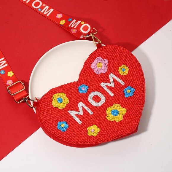 Delicate Floral Heart Shaped Mom Purse - Handcrafted Elegance for Mothers - Picture 3 of 5